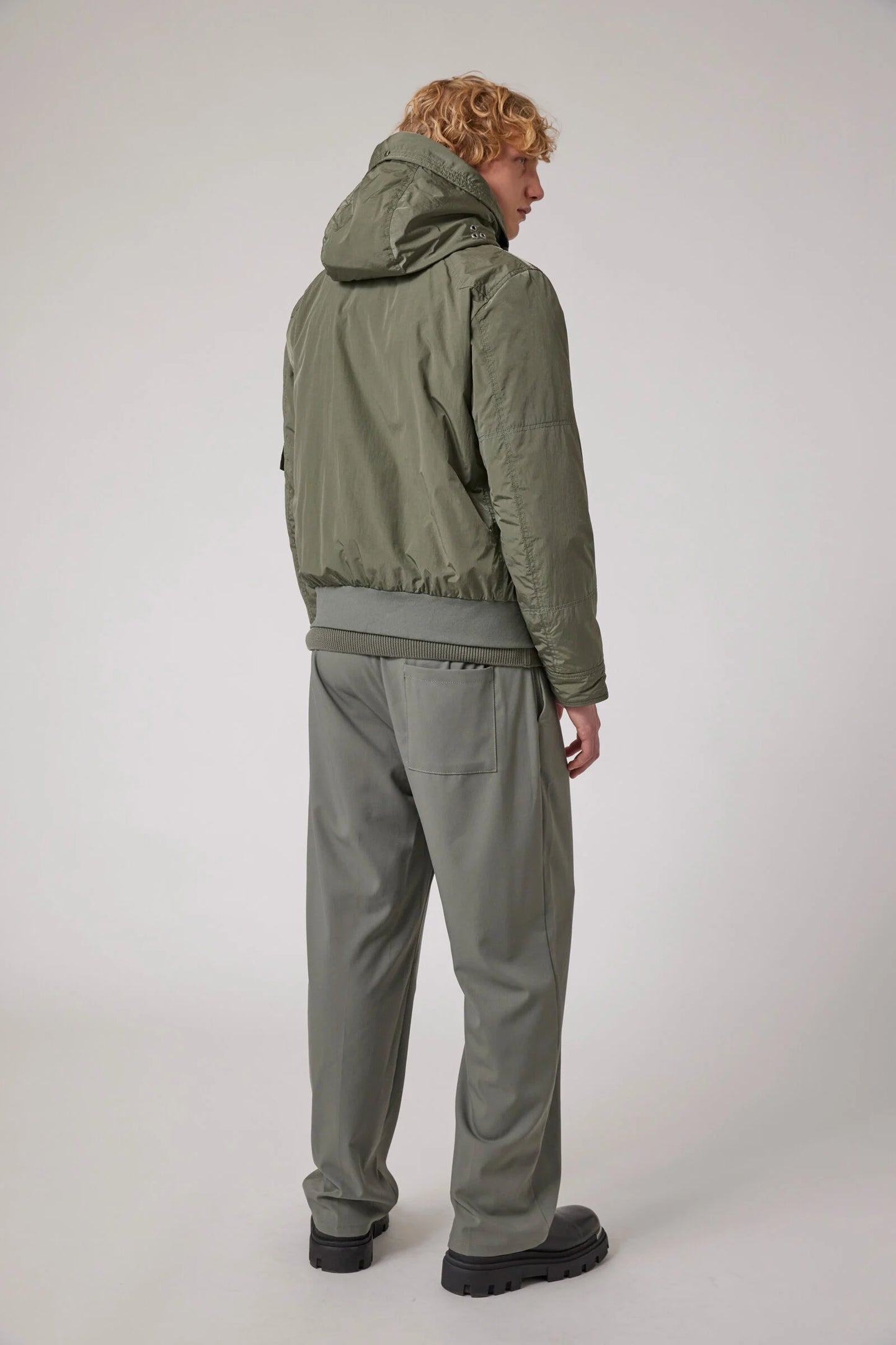 LEANDER - HOODED BOMBER