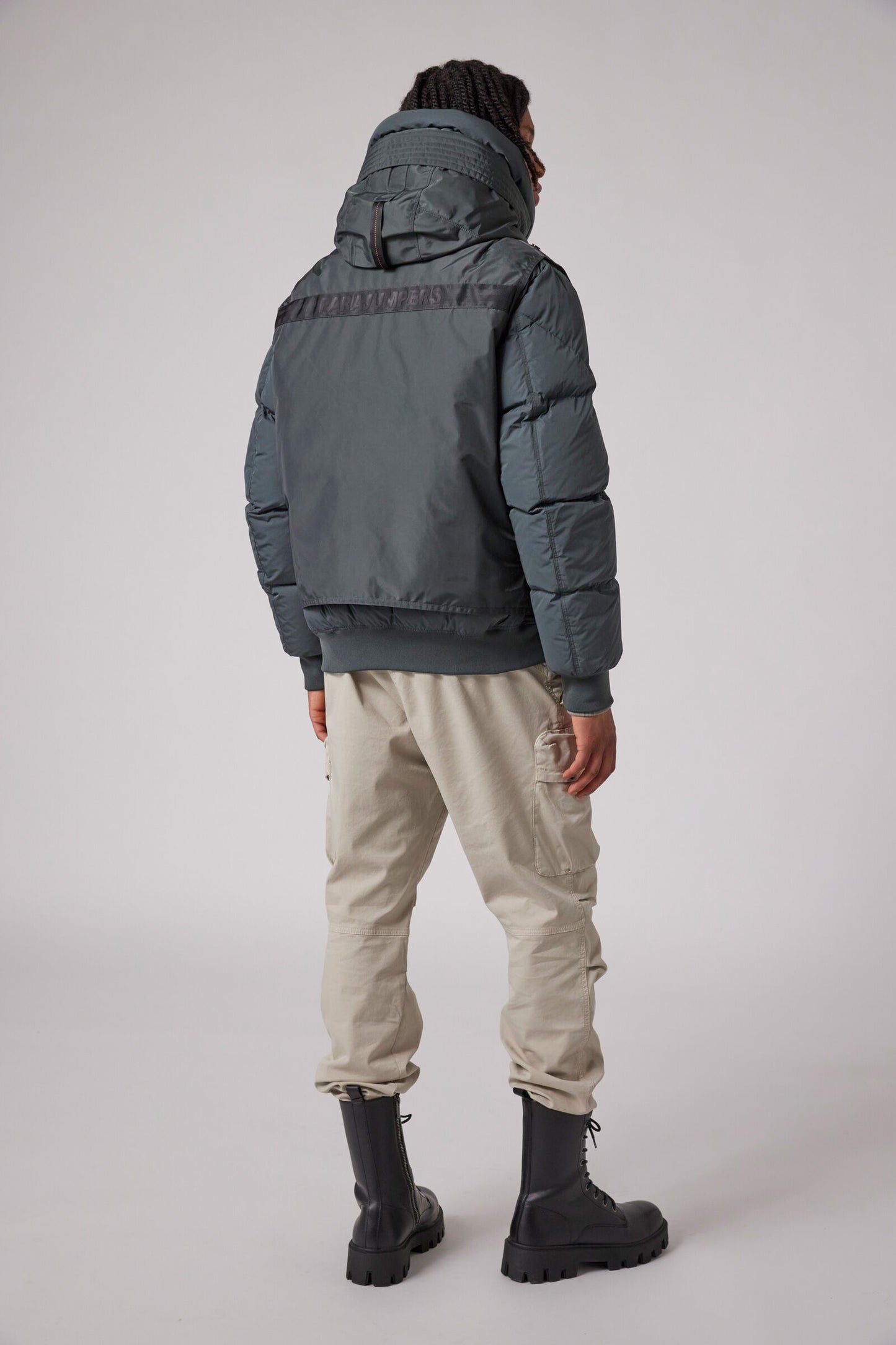 CARRIER - HOODED BOMBER