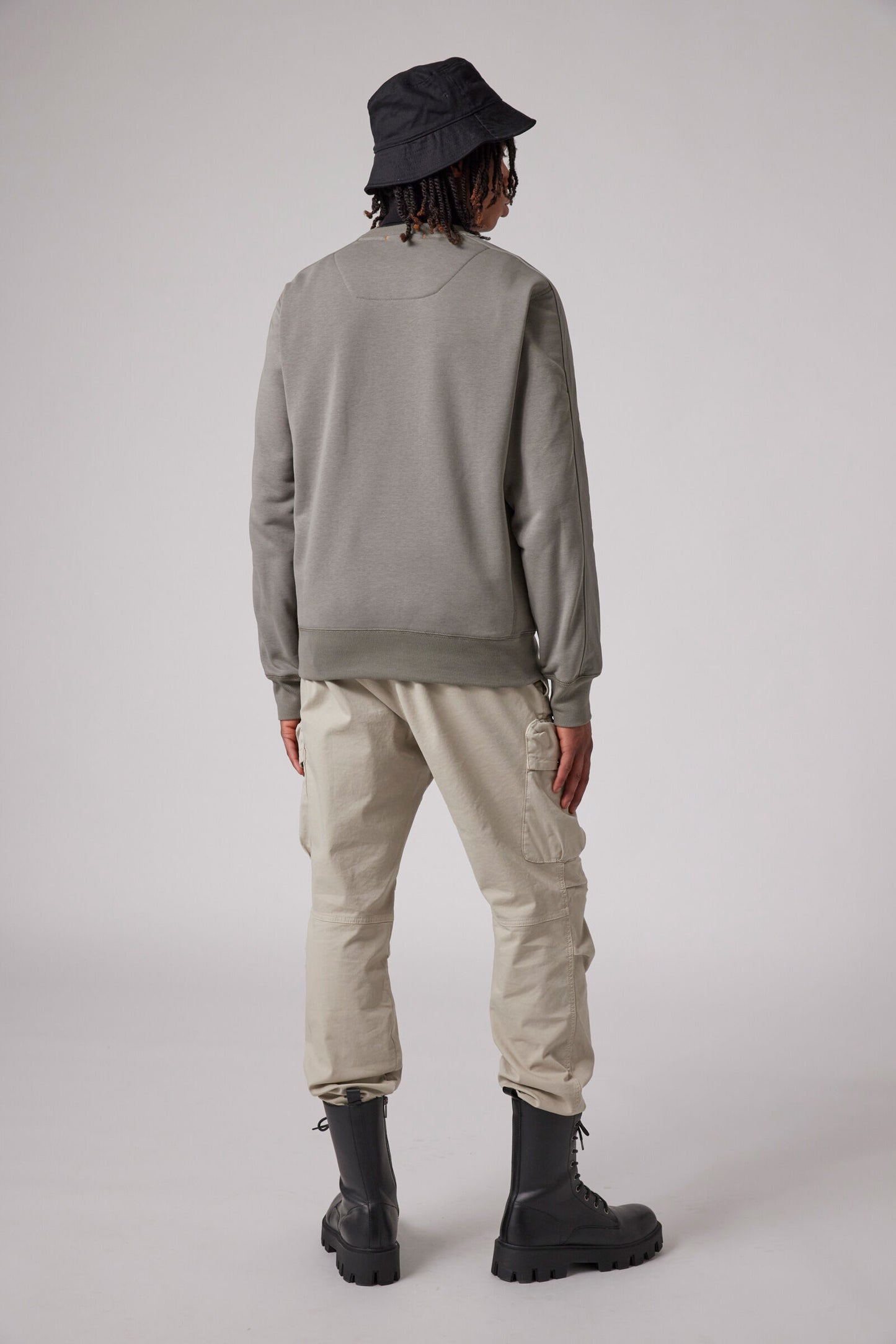 CREW - CREWNECK SWEAT