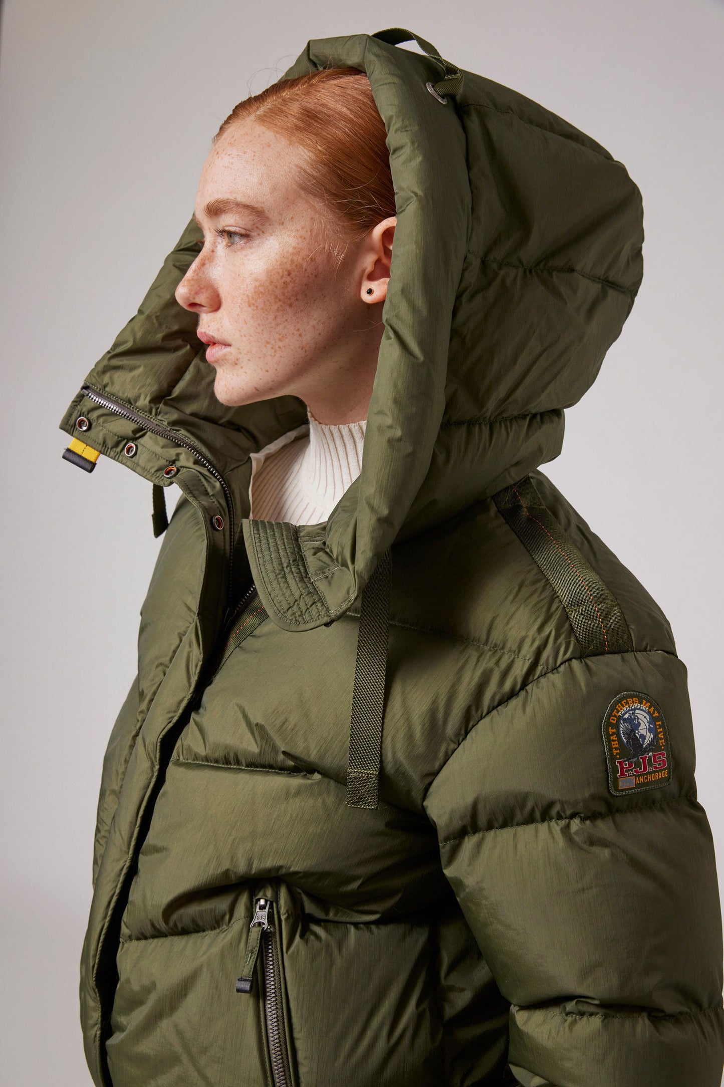 VERNA - HOODED DOWN JACKET