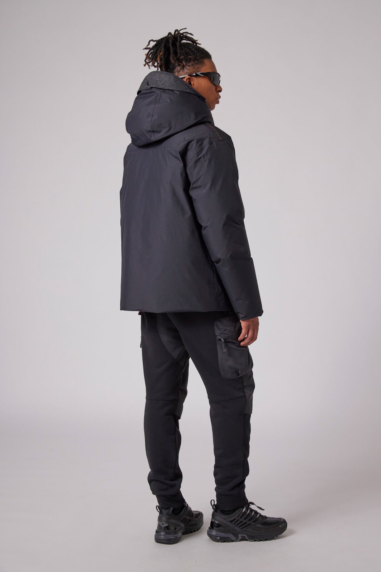 HELO - HOODED JACKET