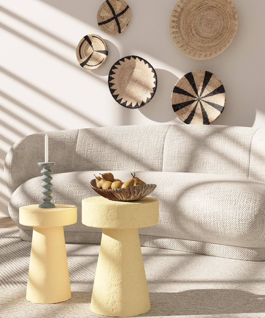 Petite table d’appoint ronde design en magnésie crème Anémone