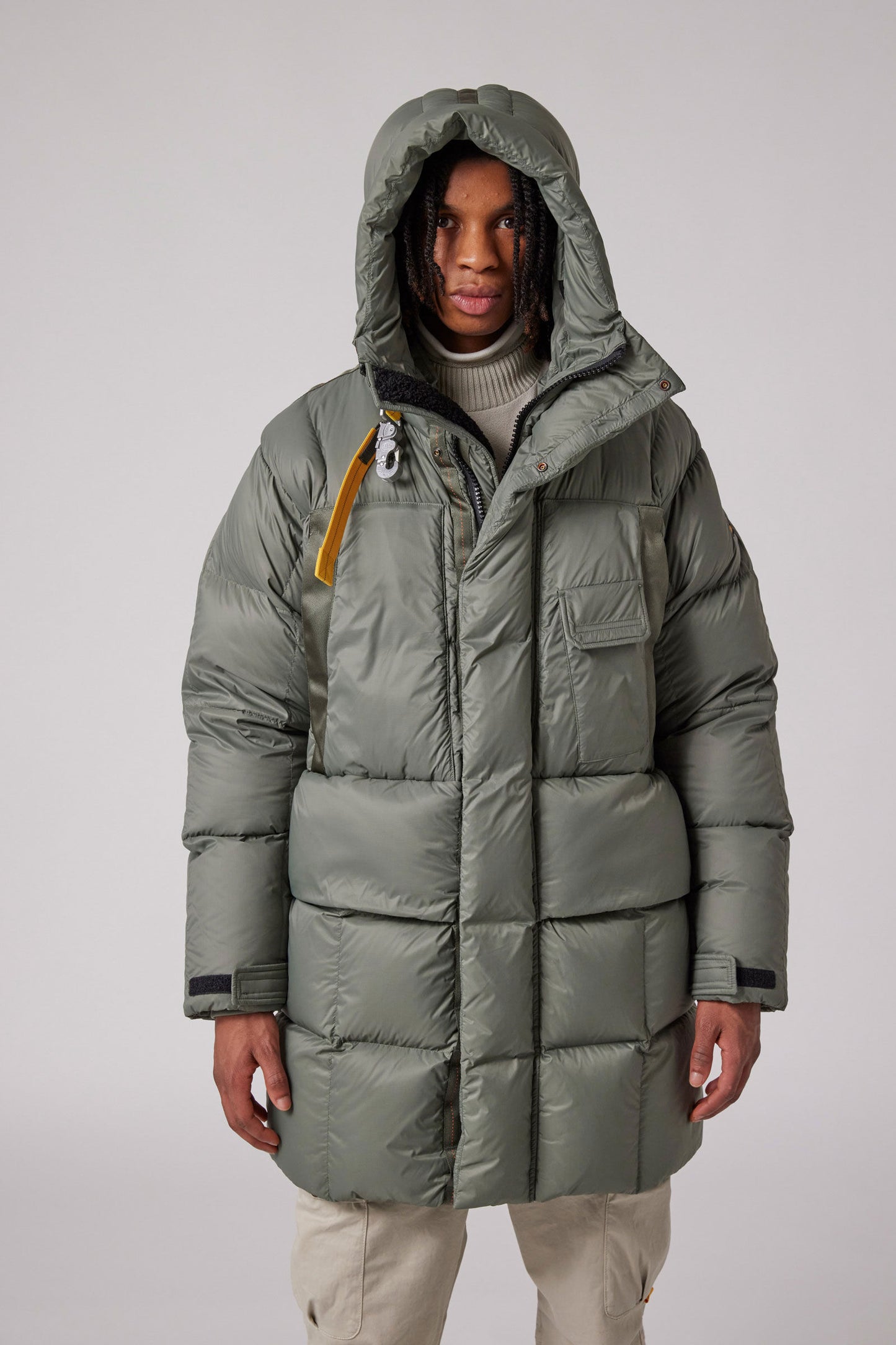 BOLD PARKA - HOODED DOWN JACKET