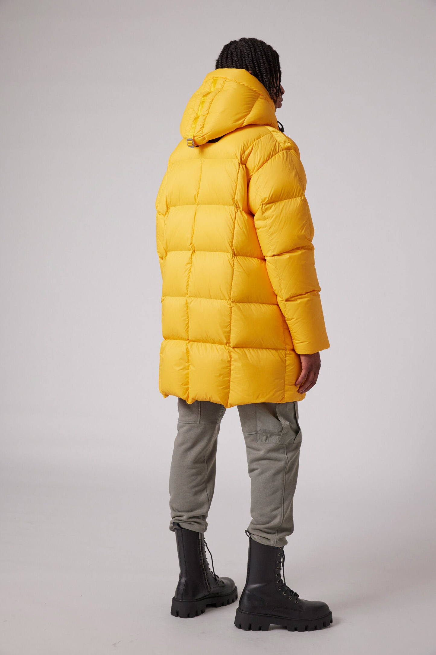 BOLD PARKA - HOODED DOWN JACKET