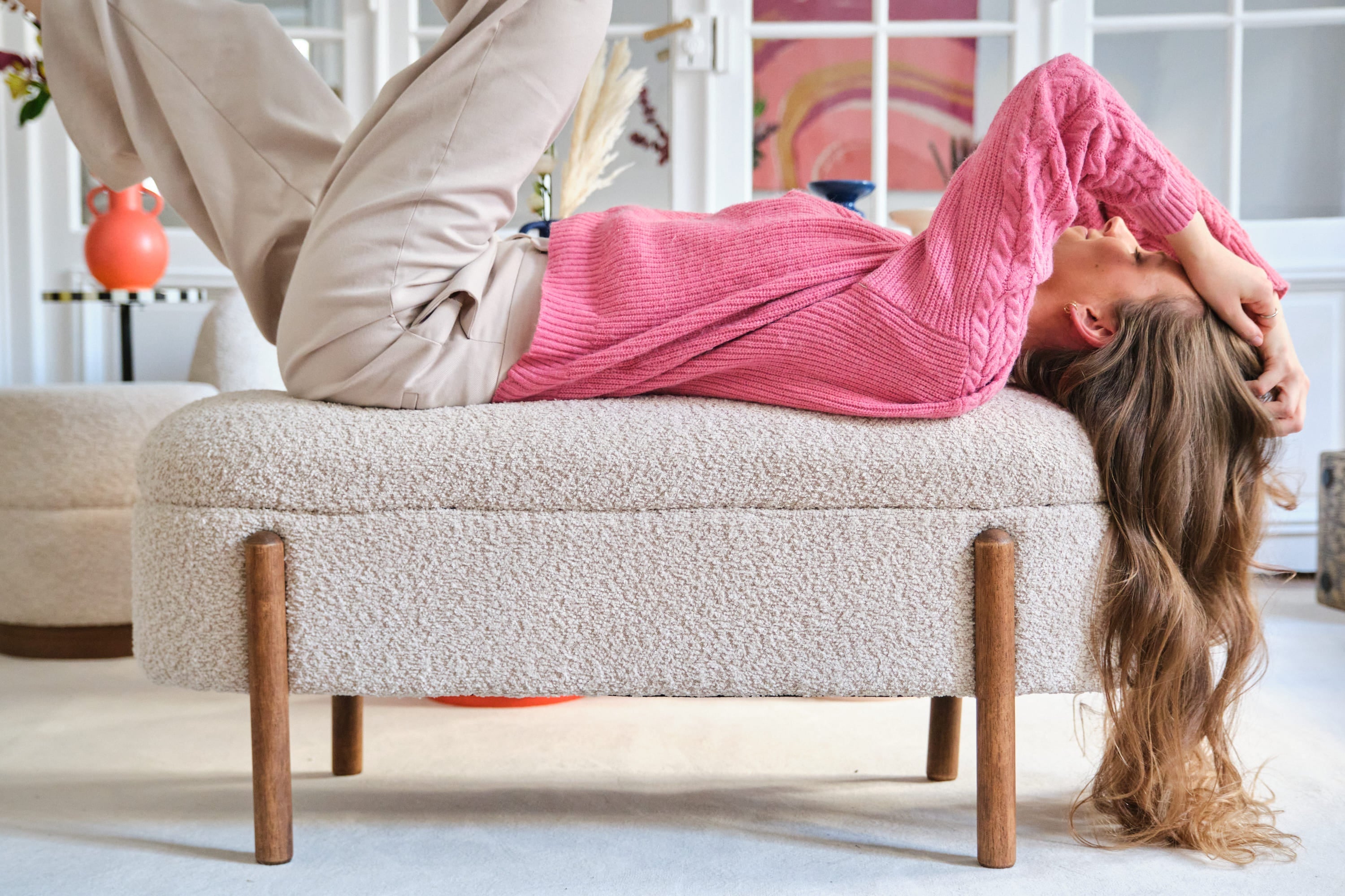 Marianne – Banc coffre de rangement en tissu bouclé crème