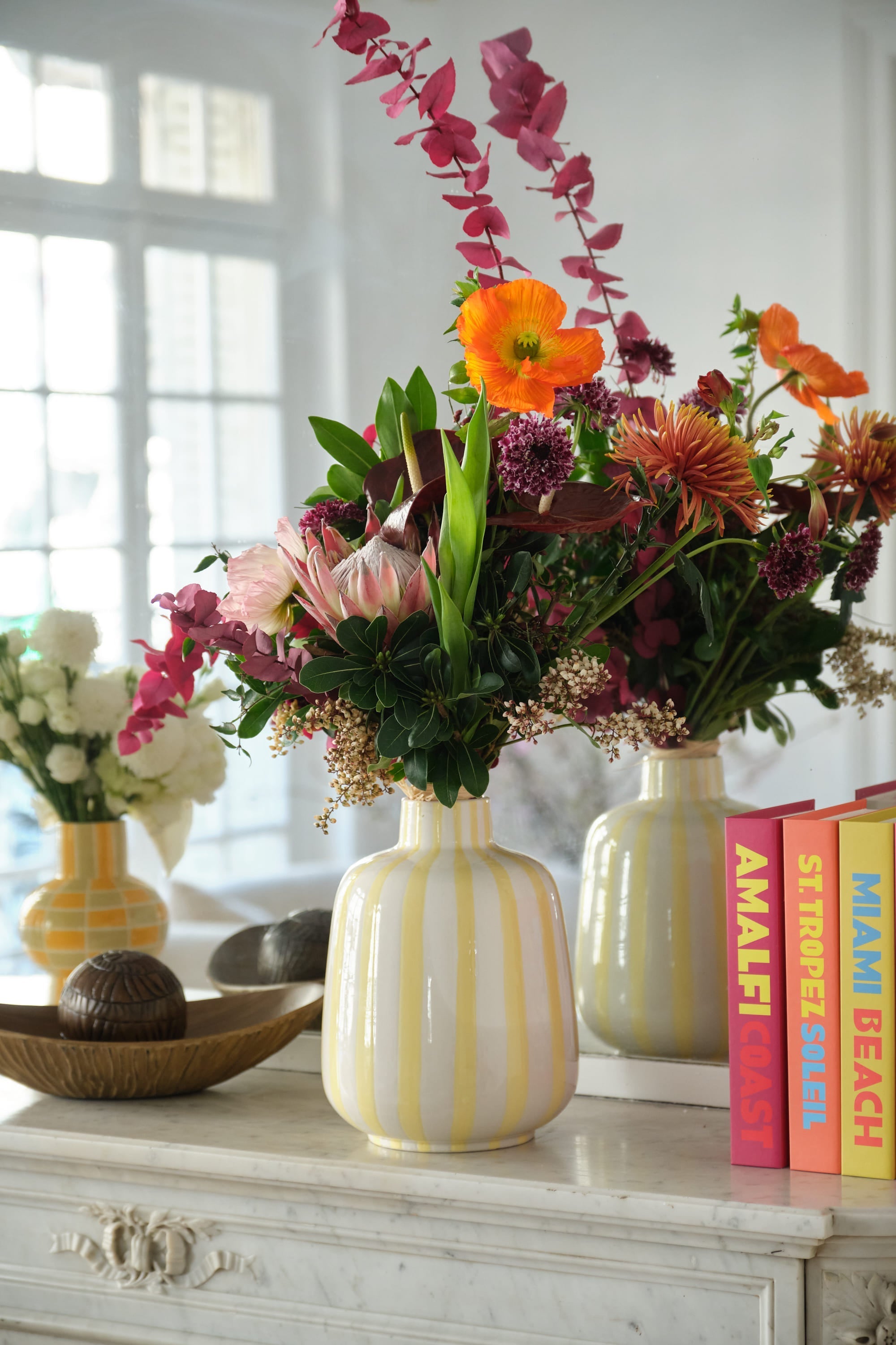 Milan – Vase décoratif rayé jaune en céramique