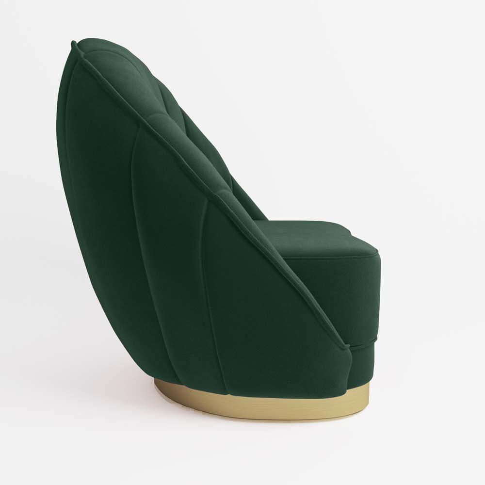 Fauteuil en velours vert sapin, base cerclage doré effet laiton