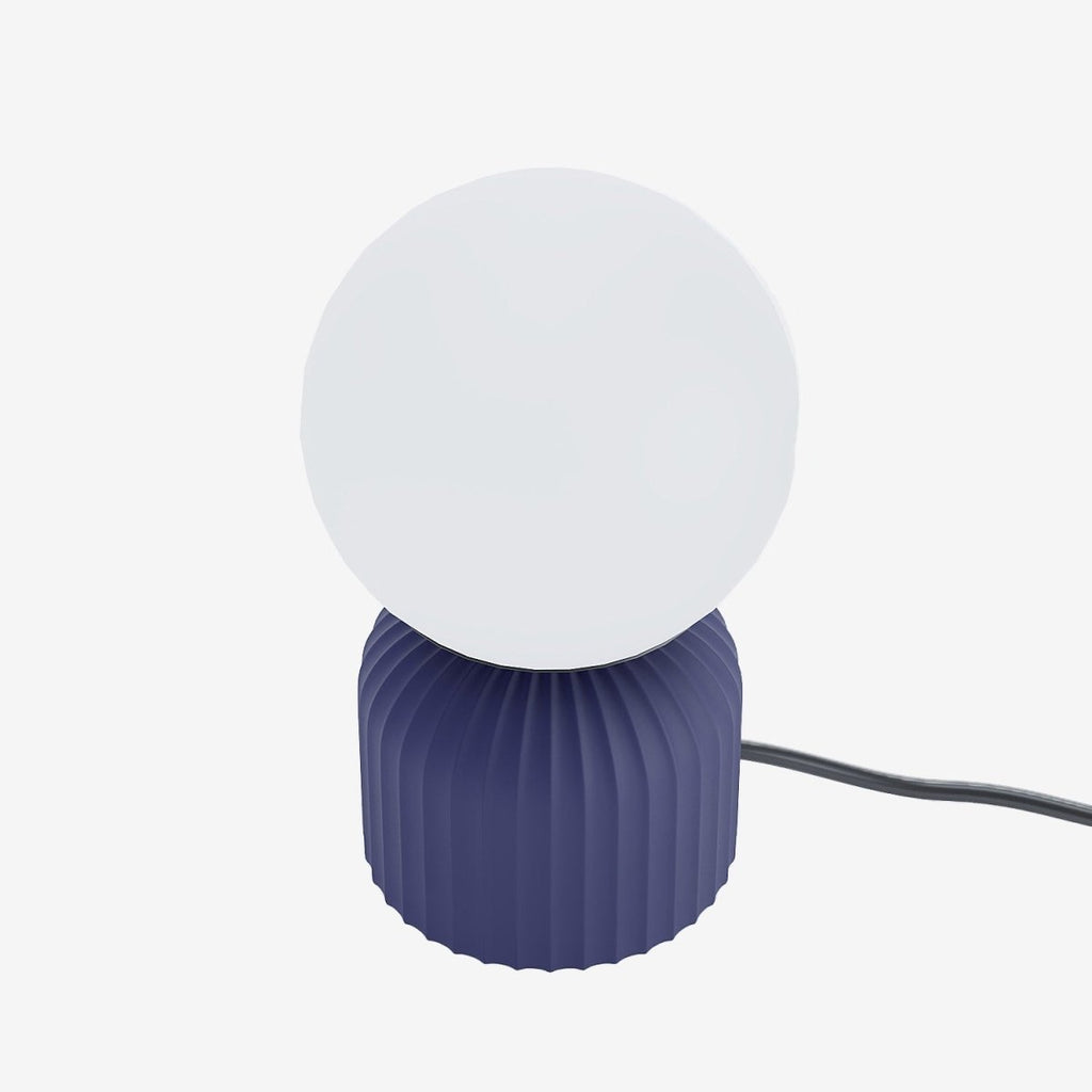 Lampe à poser en céramique bleue et globe en verre Renoir